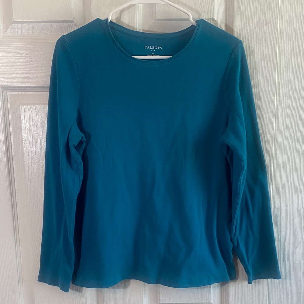 Talbots cotton stretch Teal Blue Long Sleeve Crewneck Top 100% cotton